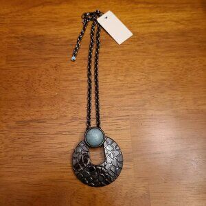 16" Black Market gun metal necklace 2.5" circle pendant blue stone n1